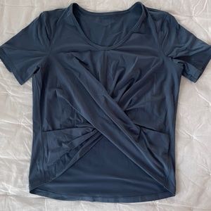 Lululemon workout top